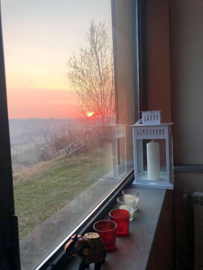 Villetta rosso Rubino Vignale Esterno foto